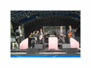 Tom Browne Partyband Troisdorf Köln Bonn Partyband auf Burgfest in Troisdorf zwischen Köln und Bonn